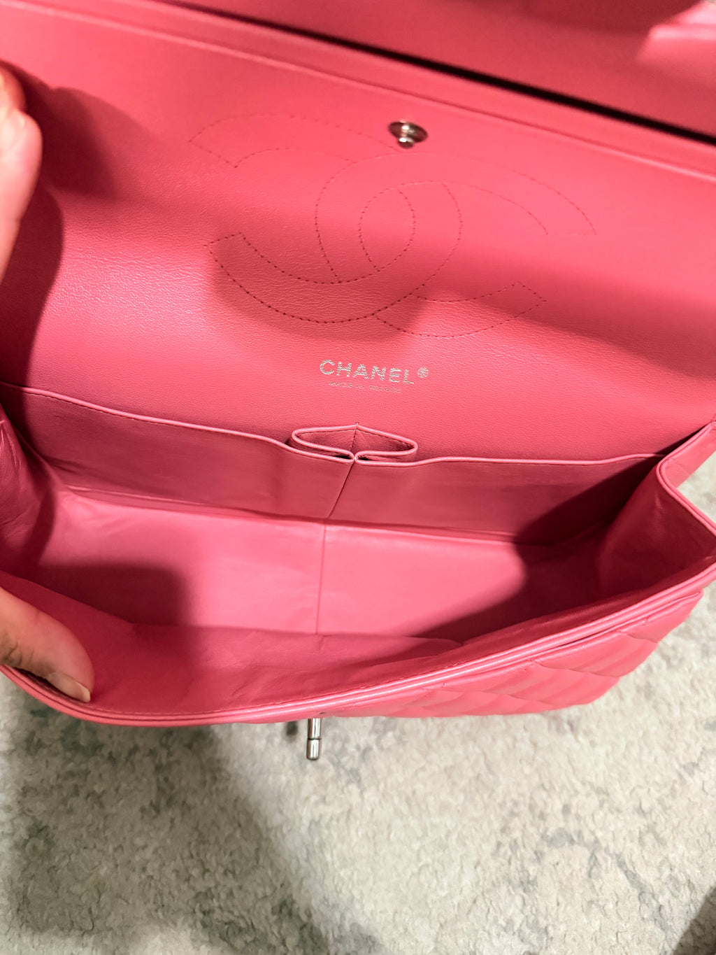 Chanel lamsbkin classic double flap