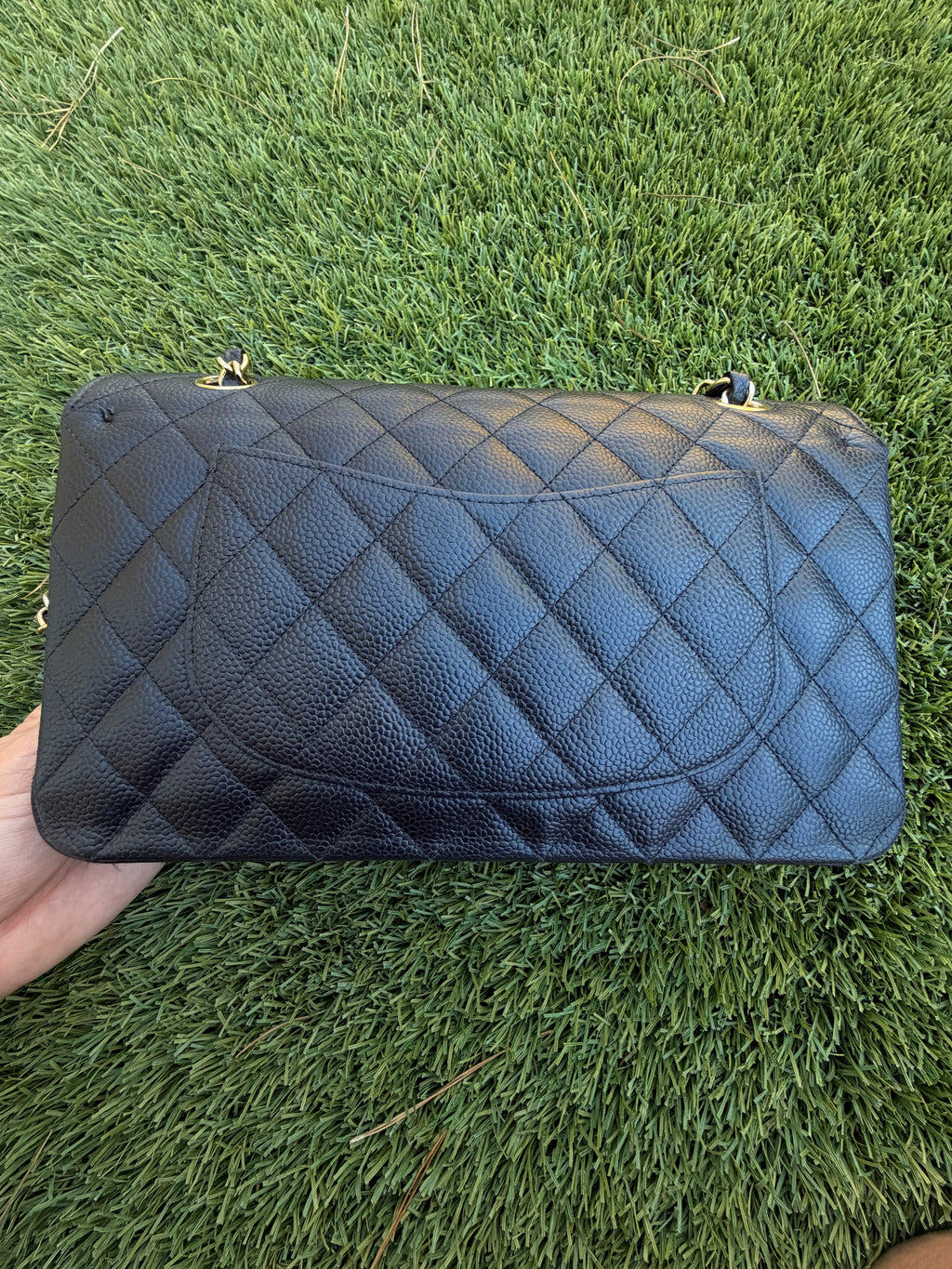 Chanel classic double flap medium