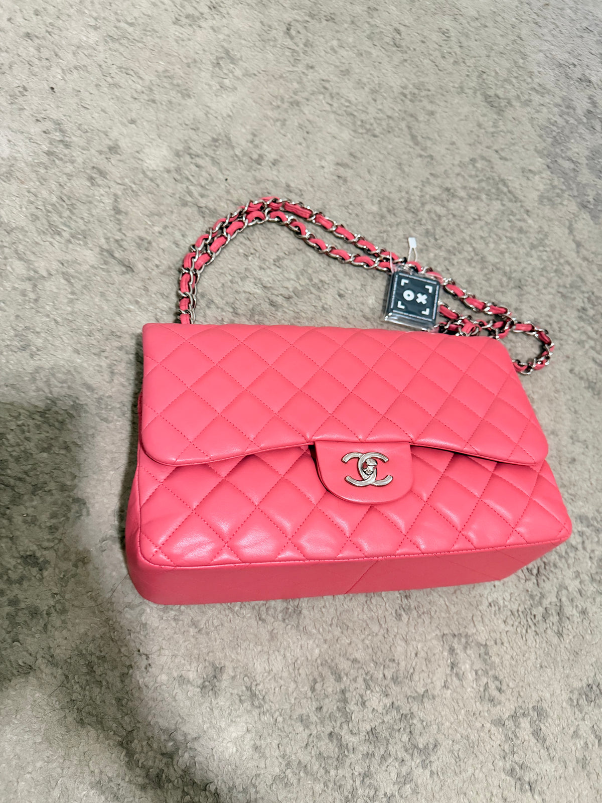 Chanel lamsbkin classic double flap