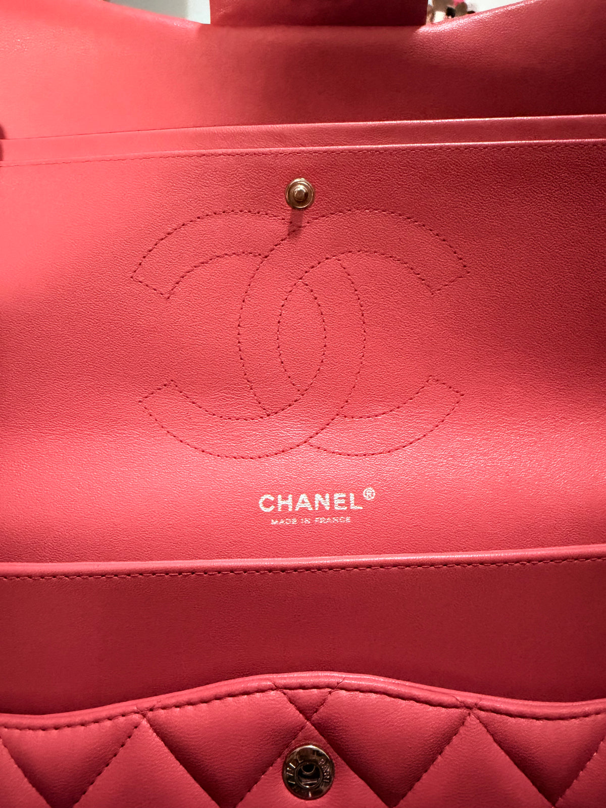 Chanel lamsbkin classic double flap