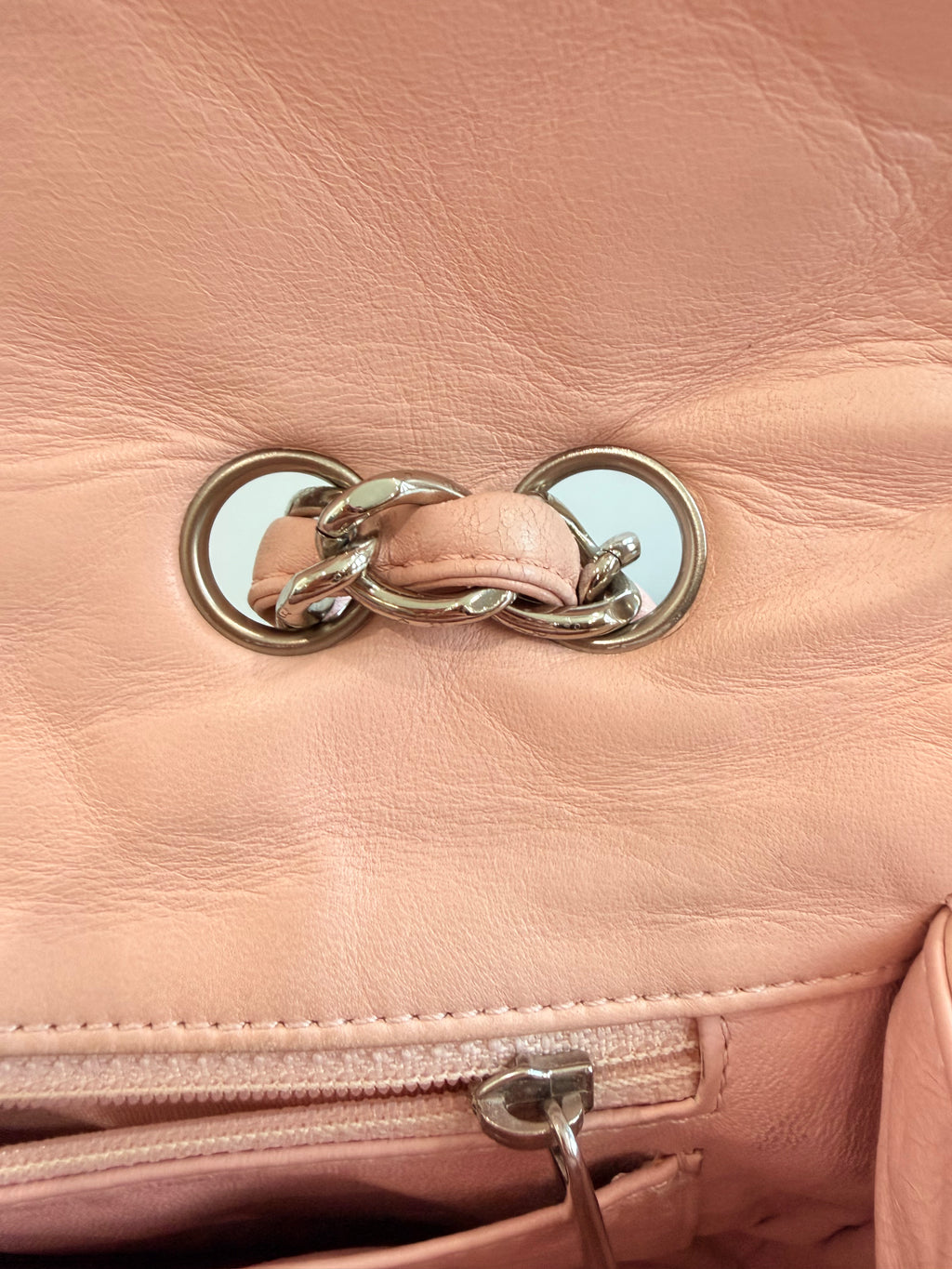 Chanel classic flap jumbo