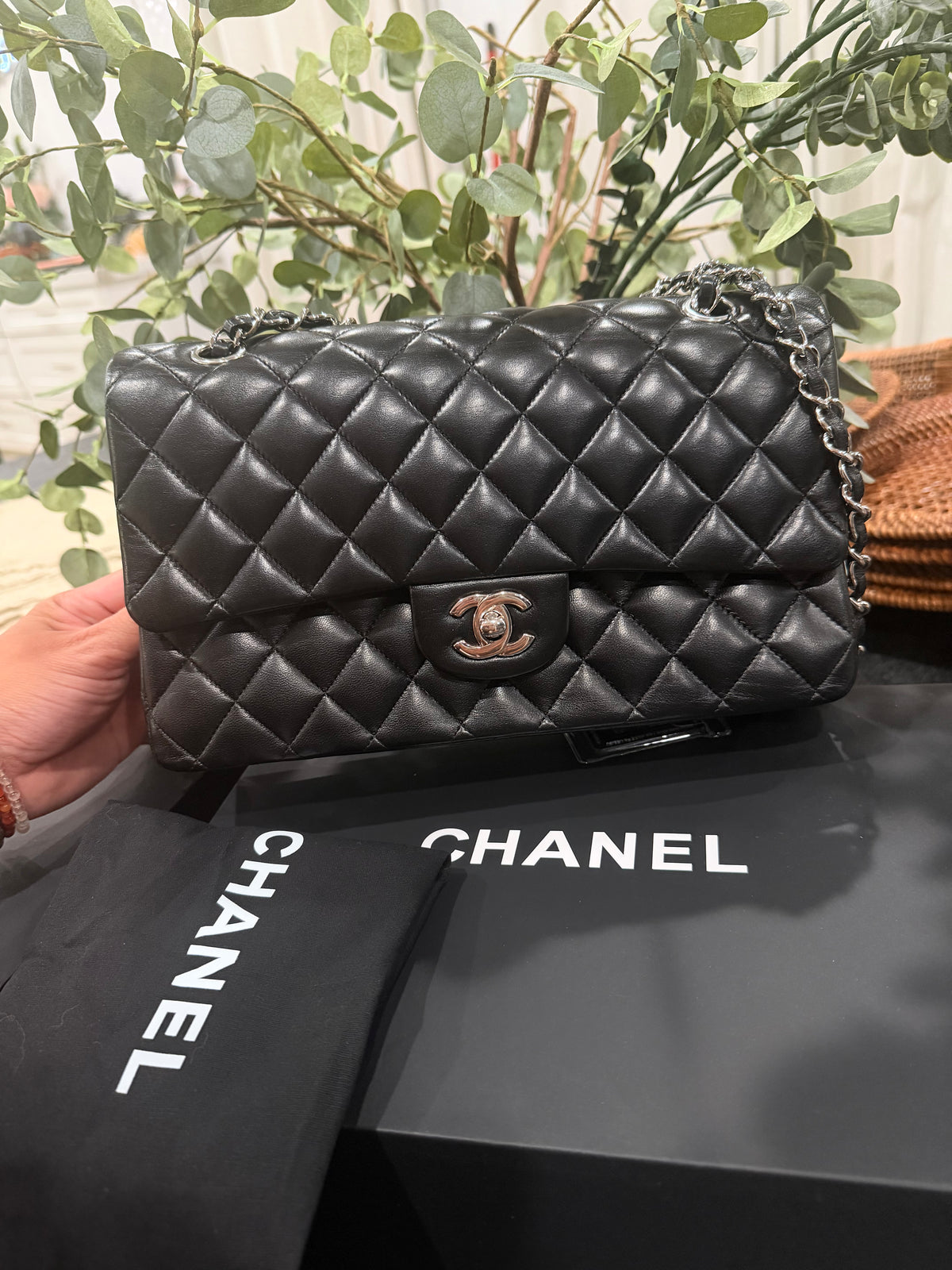 Chanel classic double flap MEDIUM
