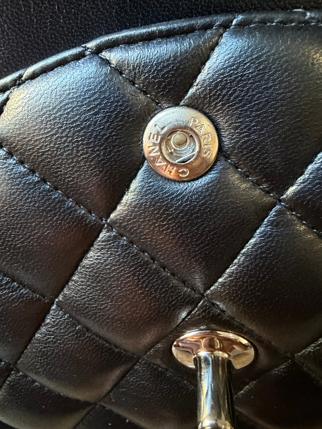 Chanel classic double flap MEDIUM
