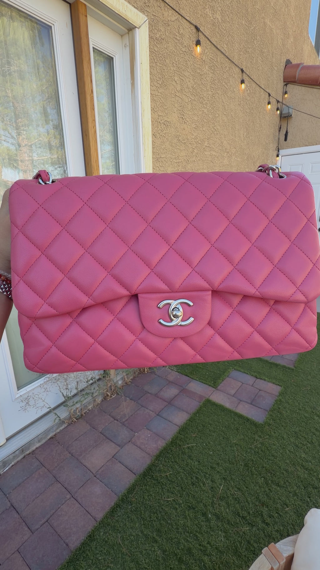 Chanel lamsbkin classic double flap